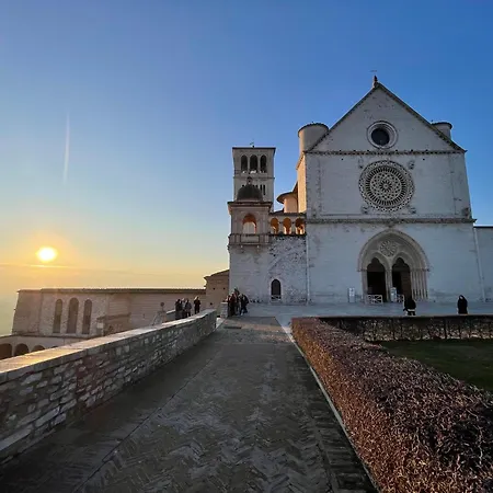 Augio New Apartment Assisi